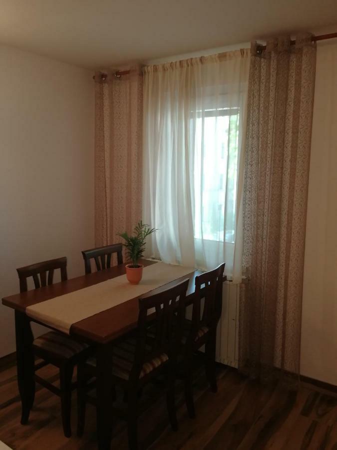 פוסטוינה Apartment Brne מראה חיצוני תמונה